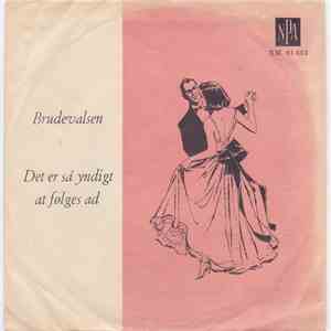 Teddy Petersen - Brudevalsen / Det Er Så Yndigt At Følges Ad mp3 album