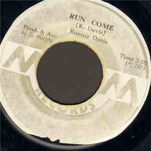 Ronnie Davis - Run Come / Version mp3 album