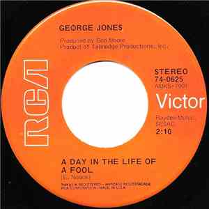 George Jones  - A Day In The Life Of A Fool / The Old Old House mp3 album